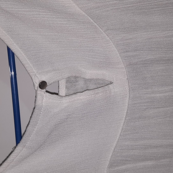 A.N.A - A New Approach - White and Black Loose Tank - Size XL - Gently Used - Picture 6 of 6